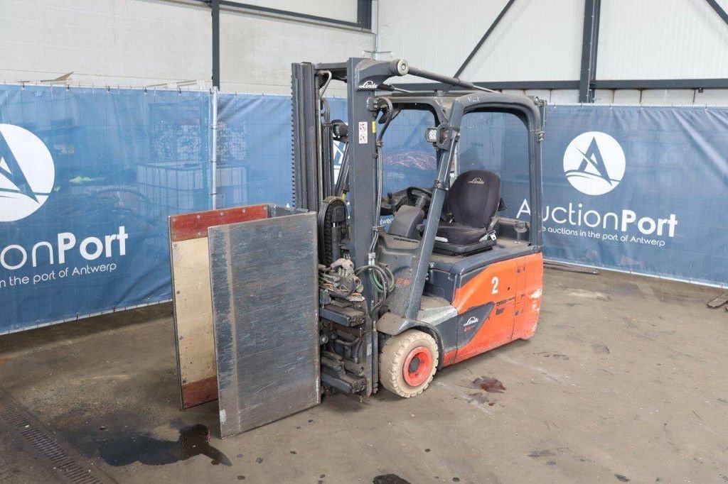 Frontstapler typu Linde E16-02, Gebrauchtmaschine w Antwerpen (Zdjęcie 9)