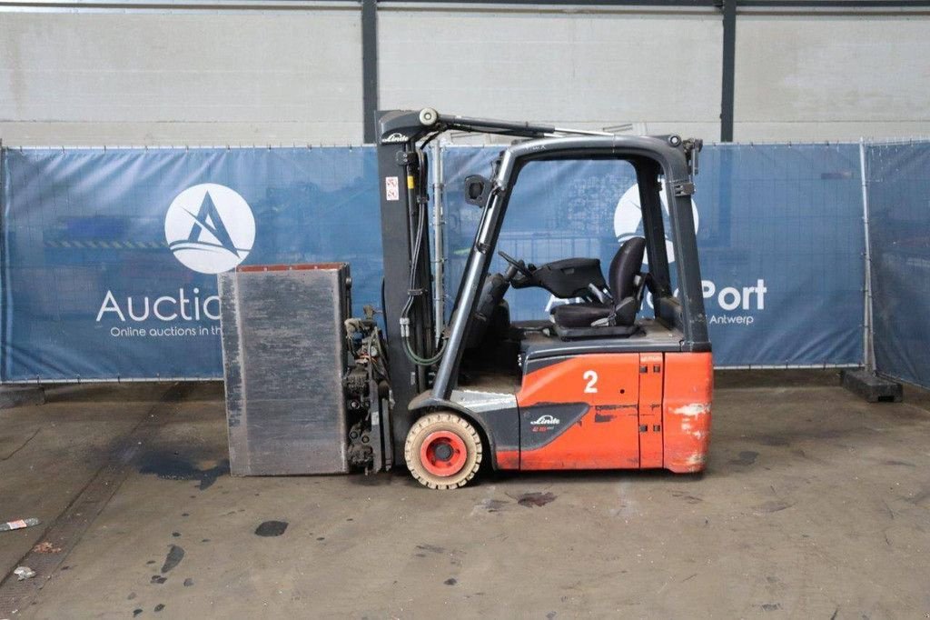 Frontstapler typu Linde E16-02, Gebrauchtmaschine w Antwerpen (Zdjęcie 2)