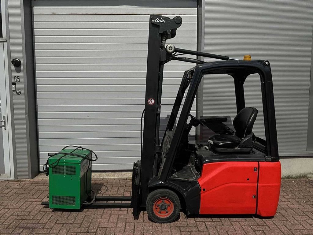 Frontstapler van het type Linde E16C-01, Gebrauchtmaschine in Antwerpen (Foto 7)