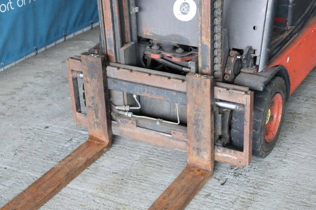 Frontstapler typu Linde E16C-02, Gebrauchtmaschine w Antwerpen (Zdjęcie 11)