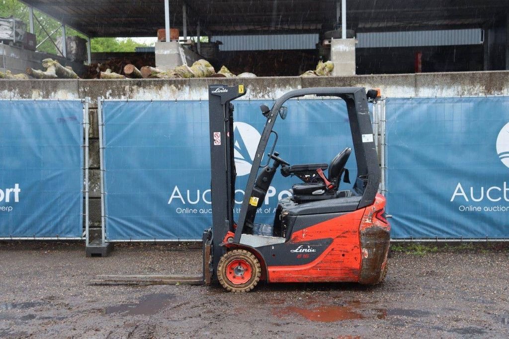 Frontstapler Türe ait Linde E16C, Gebrauchtmaschine içinde Antwerpen (resim 2)