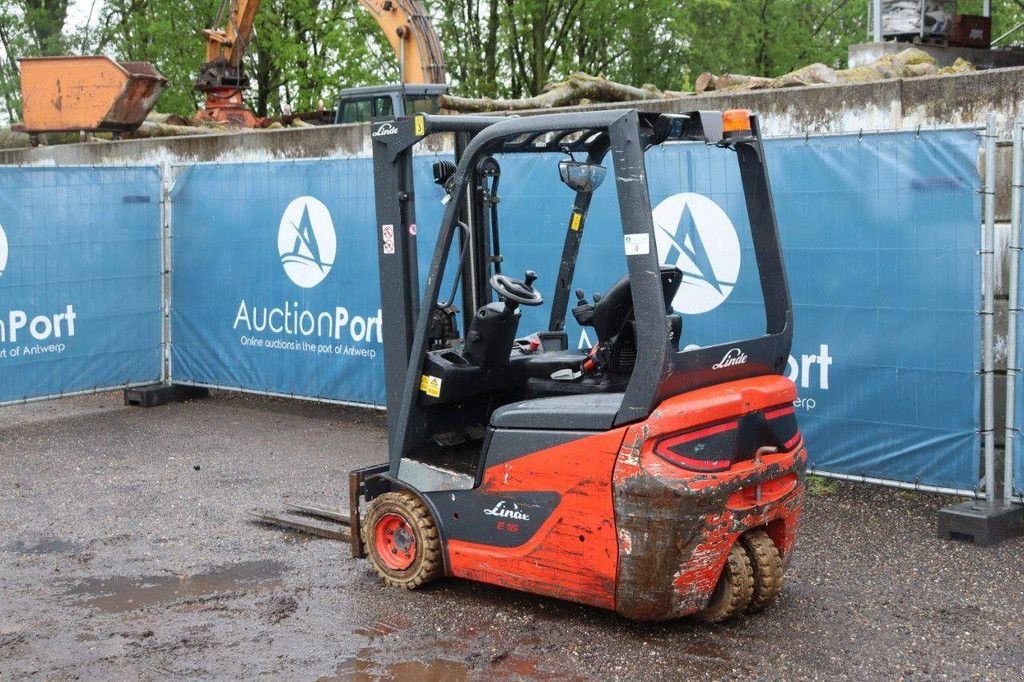 Frontstapler Türe ait Linde E16C, Gebrauchtmaschine içinde Antwerpen (resim 3)