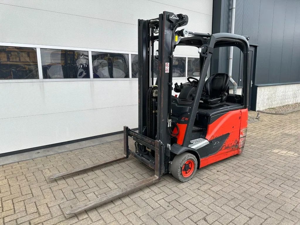 Frontstapler del tipo Linde E16H-02 1.6 ton Triplex Freelift Sideshift Elektra Heftruck 2016, Gebrauchtmaschine In VEEN (Immagine 5)