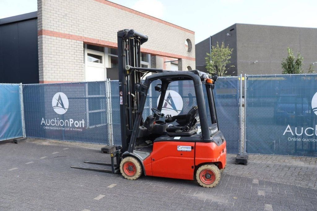 Frontstapler van het type Linde E16P-01, Gebrauchtmaschine in Antwerpen (Foto 3)