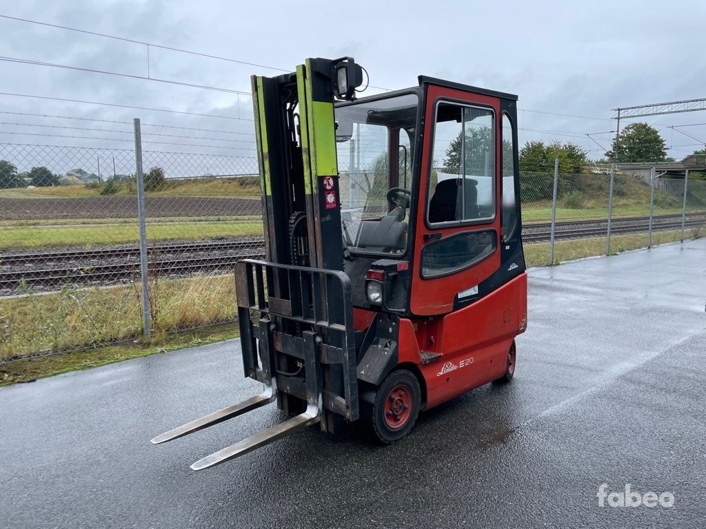 Frontstapler des Typs Linde E20C-02, Gebrauchtmaschine in Arlöv (Bild 1)