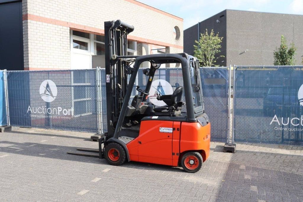 Frontstapler van het type Linde E20PH-01, Gebrauchtmaschine in Antwerpen (Foto 3)