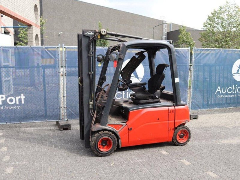 Frontstapler du type Linde E20PL-01, Gebrauchtmaschine en Antwerpen (Photo 1)