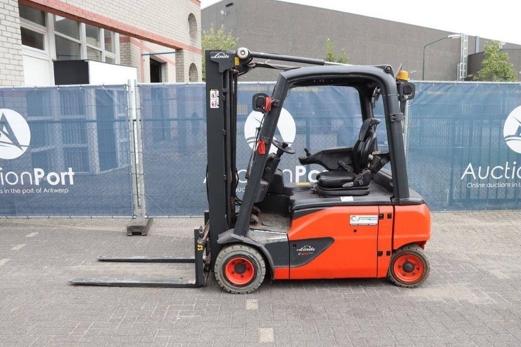 Frontstapler des Typs Linde E20PL-02, Gebrauchtmaschine in Antwerpen (Bild 2)