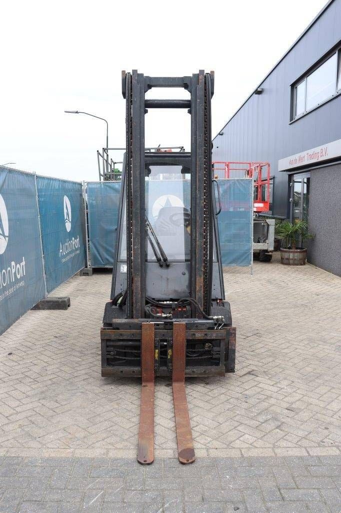 Frontstapler typu Linde E25-02, Gebrauchtmaschine w Antwerpen (Zdjęcie 9)