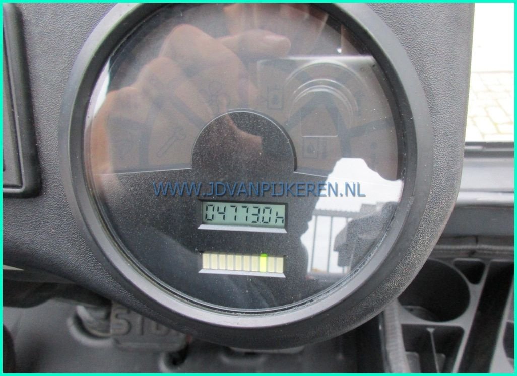 Frontstapler des Typs Linde E25, Gebrauchtmaschine in IJsselmuiden (Bild 8)