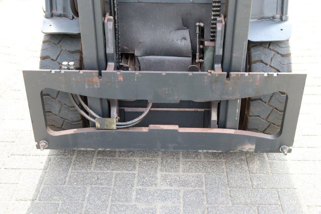 Frontstapler des Typs Linde E25HL-01/600, Gebrauchtmaschine in Antwerpen (Bild 11)