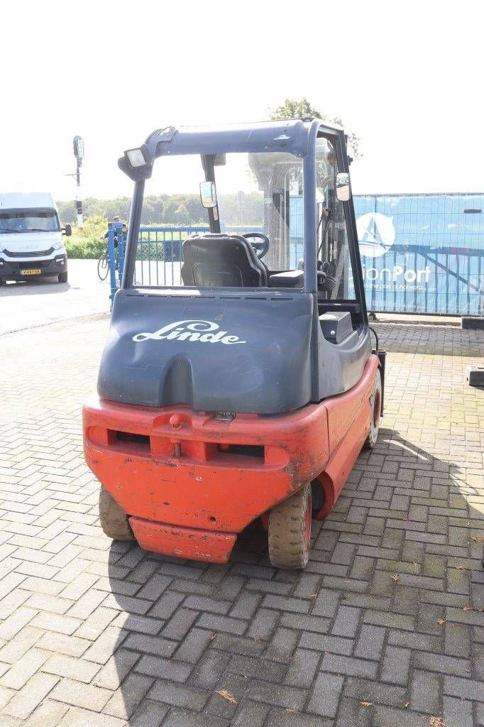 Frontstapler of the type Linde E30-02, Gebrauchtmaschine in Antwerpen (Picture 7)