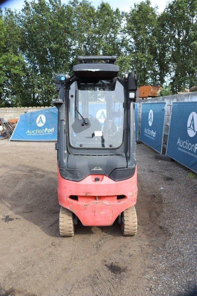 Frontstapler typu Linde E30HL-01/600, Gebrauchtmaschine v Antwerpen (Obrázek 4)