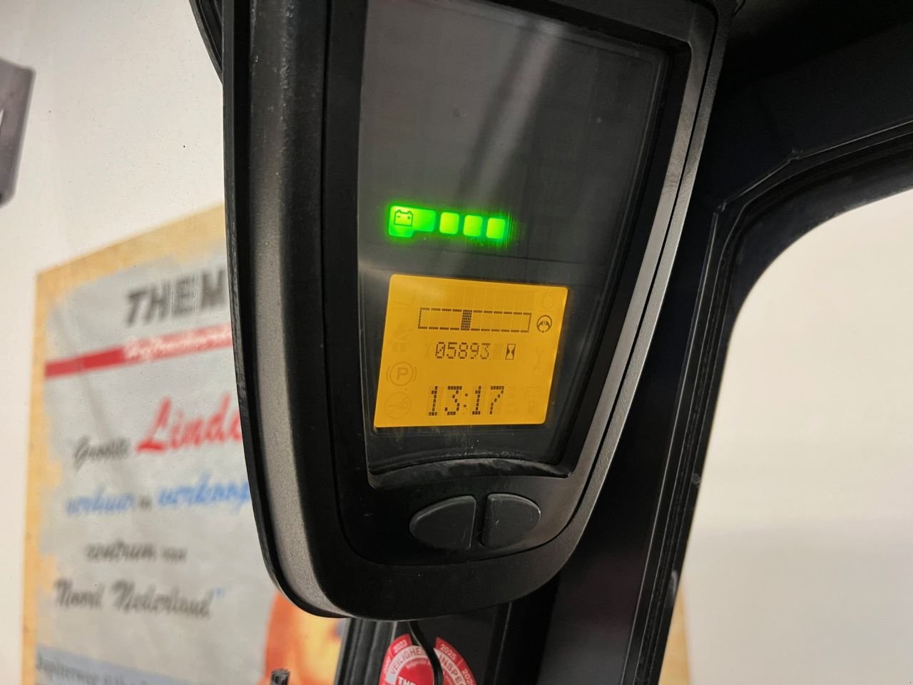 Frontstapler от тип Linde E35L, Gebrauchtmaschine в Leeuwarden (Снимка 4)