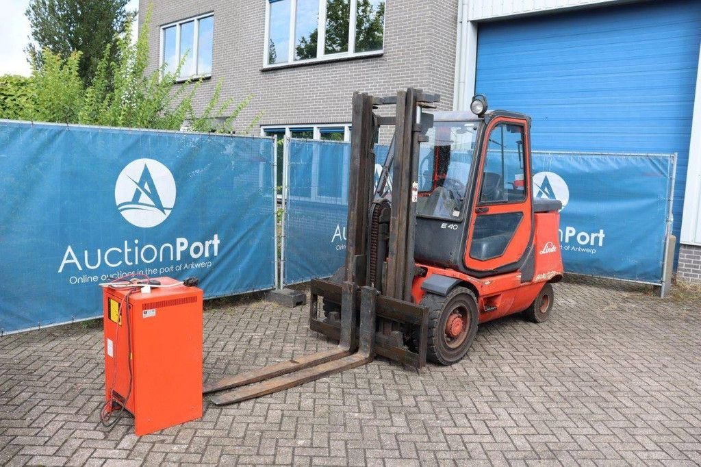 Frontstapler del tipo Linde E40 P 02, Gebrauchtmaschine en Antwerpen (Imagen 9)