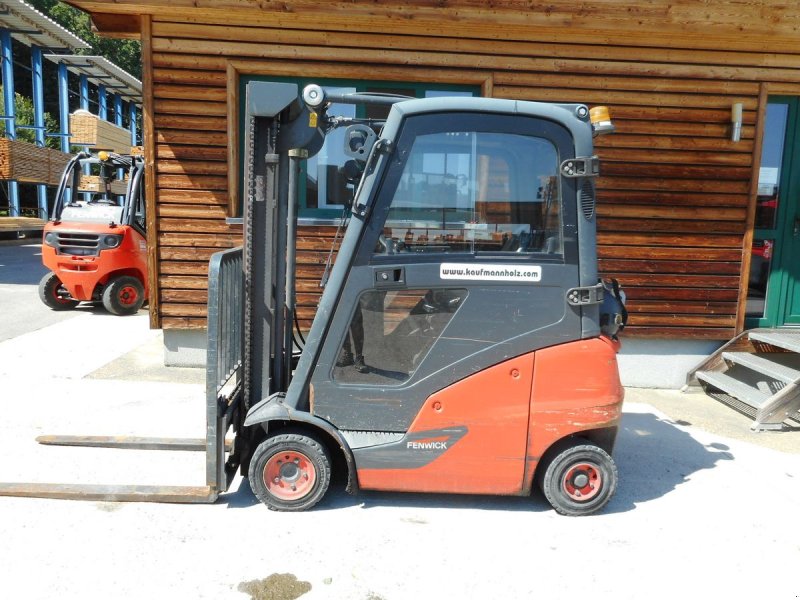 Frontstapler typu Linde H14T-01 mit SS + LS, Gebrauchtmaschine v St. Nikolai ob Draßling (Obrázek 1)