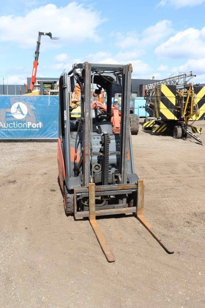 Frontstapler tip Linde H14T-01, Gebrauchtmaschine in Antwerpen (Poză 8)