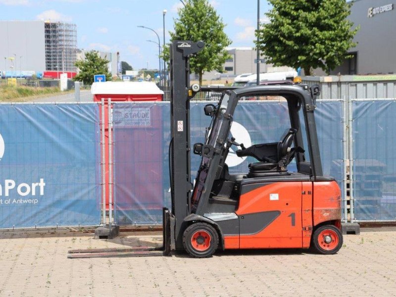 Frontstapler of the type Linde H20PHL-02, Gebrauchtmaschine in Antwerpen (Picture 1)