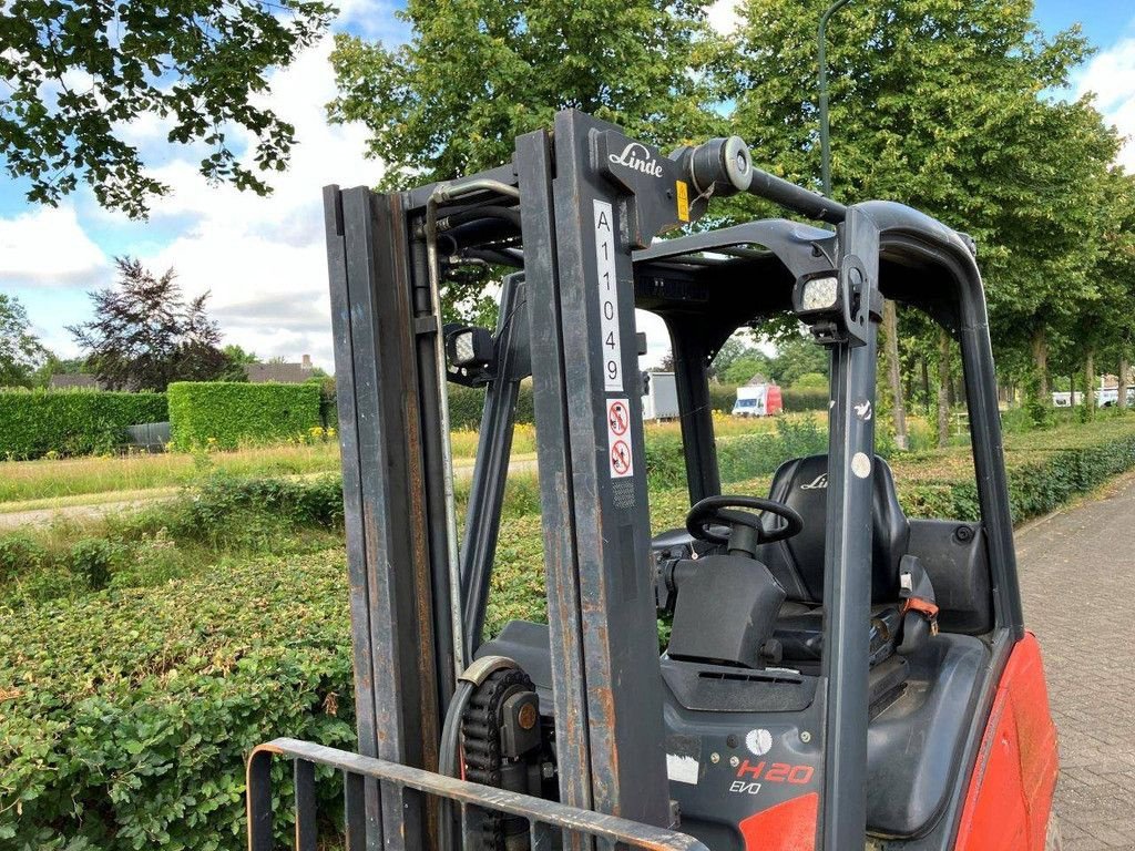 Frontstapler typu Linde H20T-01, Gebrauchtmaschine v Antwerpen (Obrázok 10)