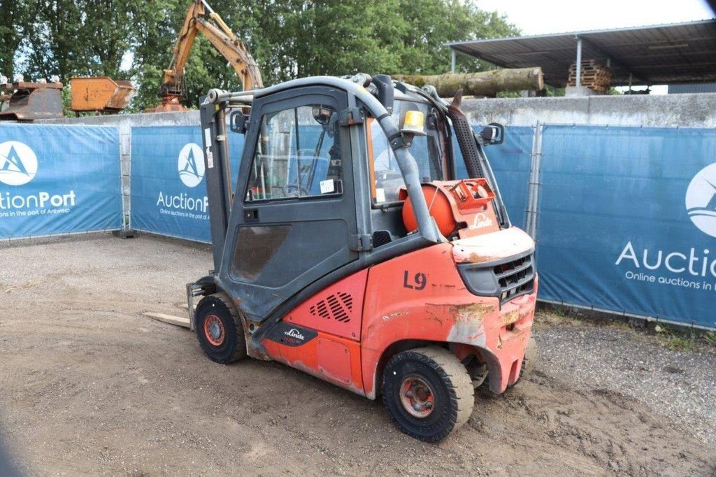 Frontstapler van het type Linde H20T-02/600, Gebrauchtmaschine in Antwerpen (Foto 3)