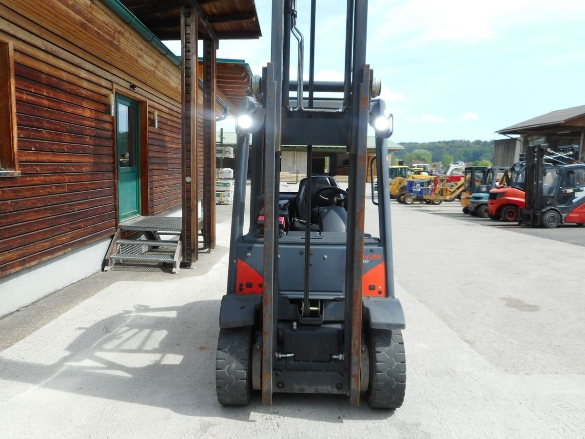 Frontstapler typu Linde H25D-02 Triplex + SS + WAAGE, Gebrauchtmaschine v St. Nikolai ob Draßling (Obrázek 19)