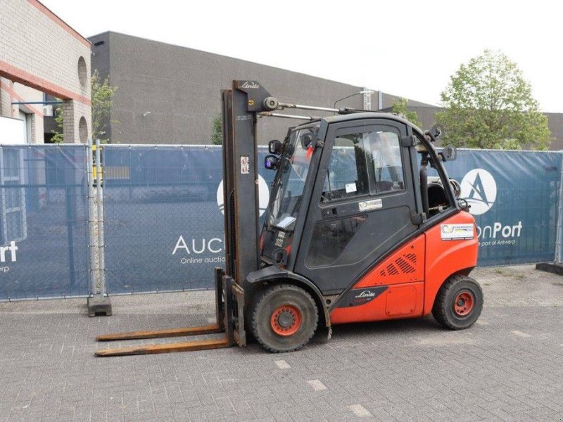 Frontstapler of the type Linde H25T-02/600, Gebrauchtmaschine in Antwerpen (Picture 1)