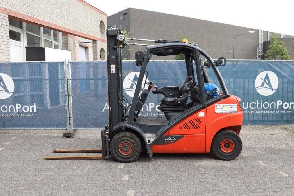 Frontstapler van het type Linde H25T-02, Gebrauchtmaschine in Antwerpen (Foto 2)