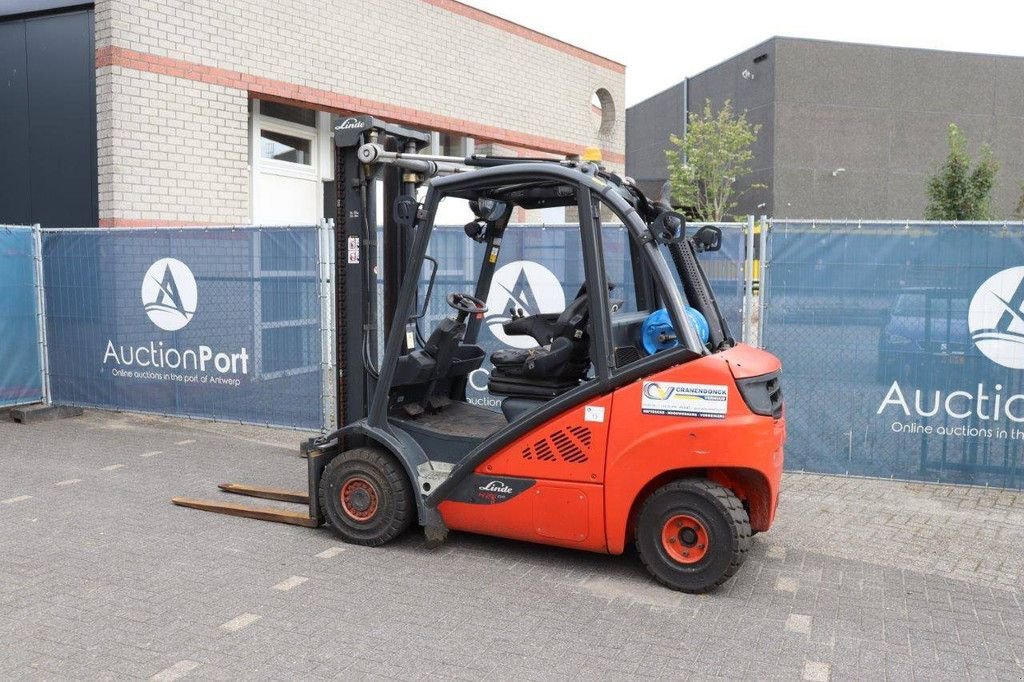 Frontstapler van het type Linde H25T-02, Gebrauchtmaschine in Antwerpen (Foto 3)