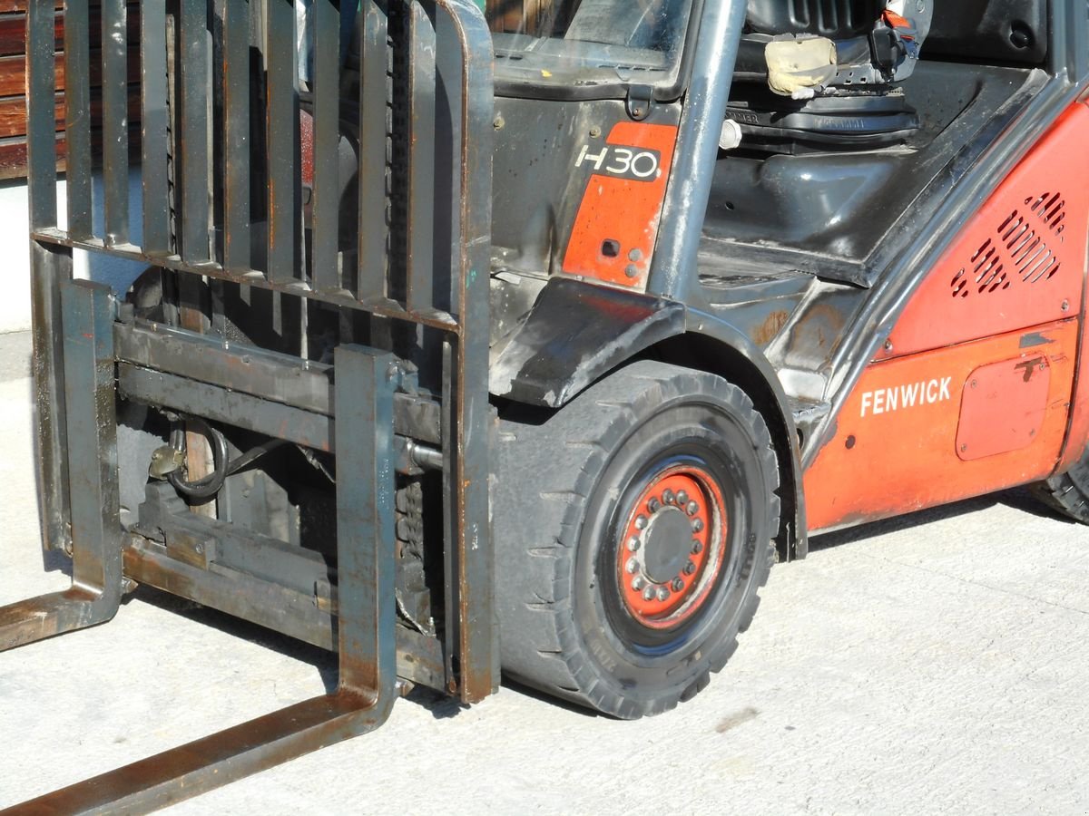 Frontstapler typu Linde H30D-01 Halbkab. + SS, Gebrauchtmaschine v St. Nikolai ob Draßling (Obrázok 11)