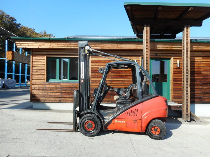 Frontstapler typu Linde H30D-01 Halbkab. + SS, Gebrauchtmaschine v St. Nikolai ob Draßling