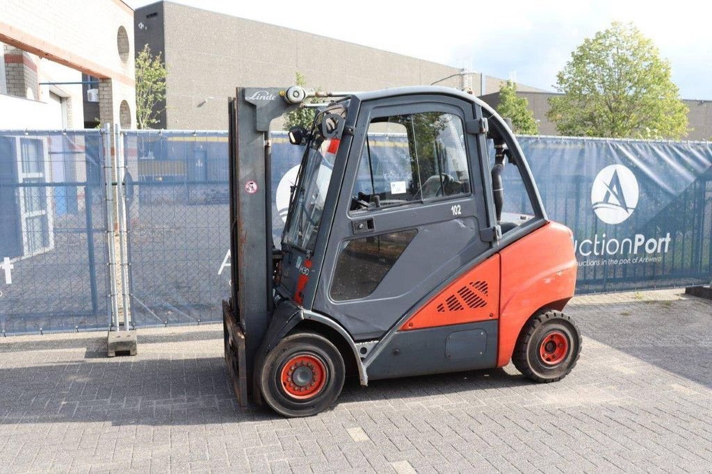 Frontstapler van het type Linde H30D-01, Gebrauchtmaschine in Antwerpen (Foto 1)