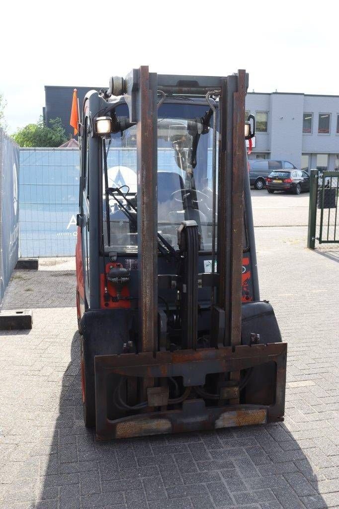 Frontstapler van het type Linde H30D-01, Gebrauchtmaschine in Antwerpen (Foto 8)