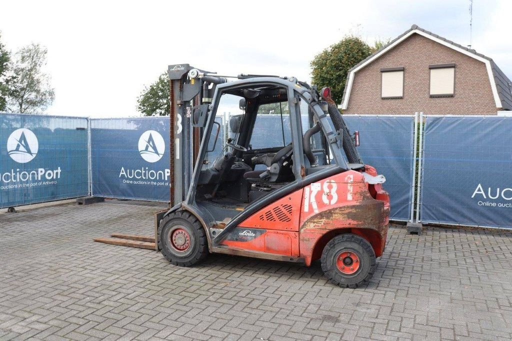 Frontstapler van het type Linde H30D-02, Gebrauchtmaschine in Antwerpen (Foto 3)