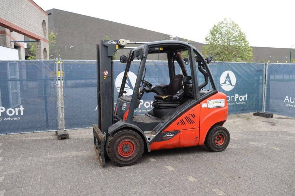 Frontstapler typu Linde H30D-02, Gebrauchtmaschine v Antwerpen (Obrázek 1)