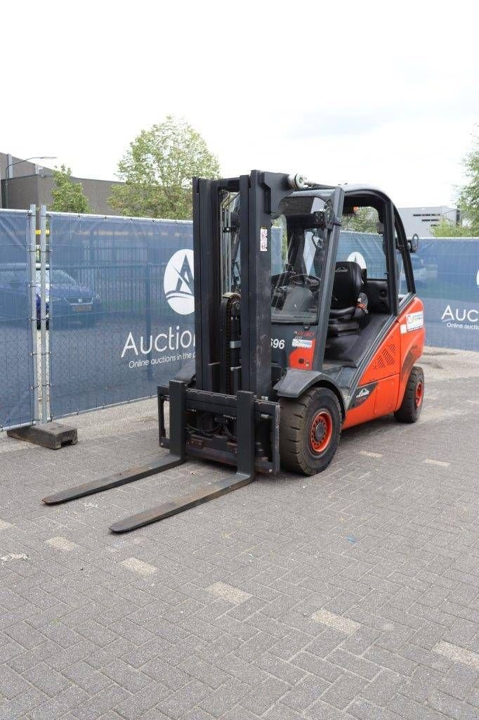 Frontstapler van het type Linde H30D-02, Gebrauchtmaschine in Antwerpen (Foto 10)