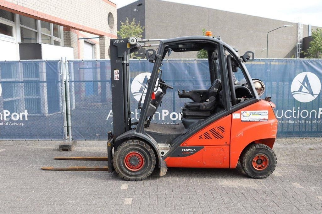 Frontstapler van het type Linde H30T-02, Gebrauchtmaschine in Antwerpen (Foto 2)