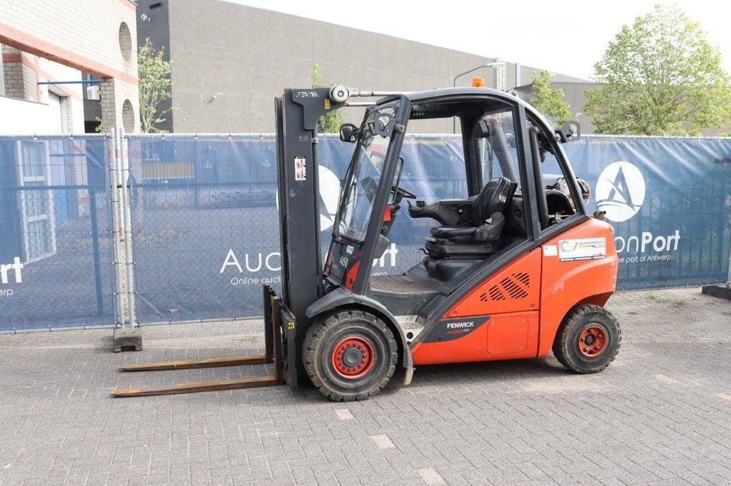 Frontstapler van het type Linde H30T-02, Gebrauchtmaschine in Antwerpen (Foto 1)