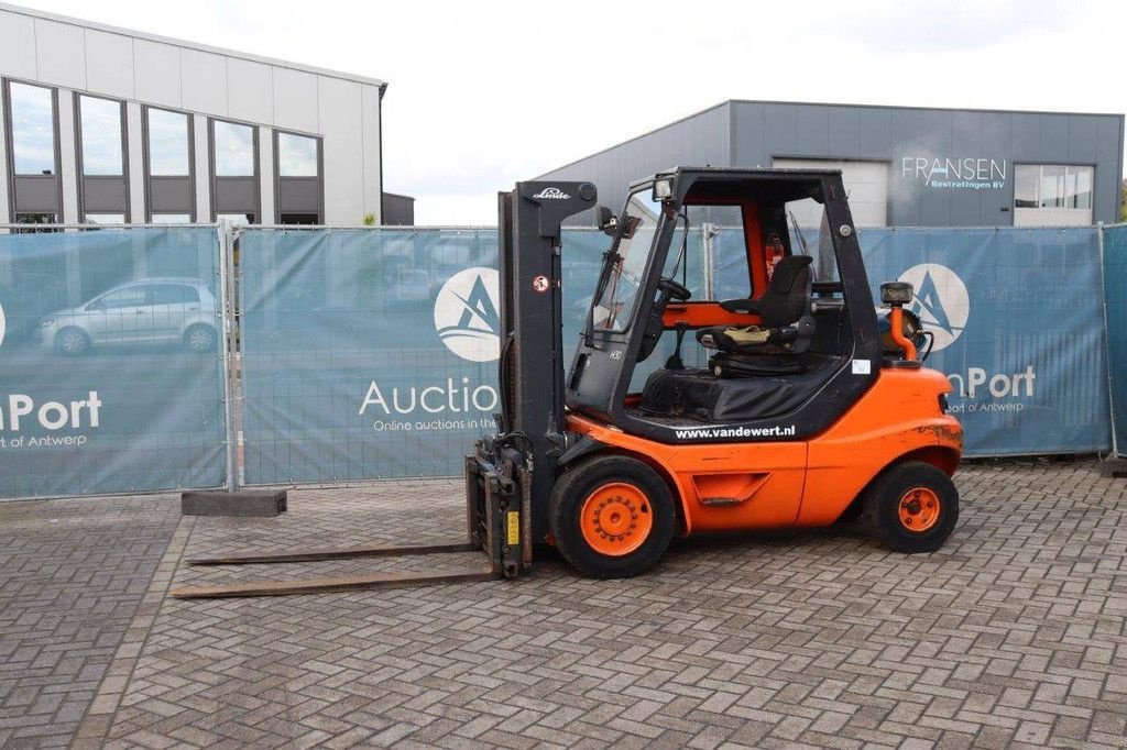 Frontstapler typu Linde H30T-03, Gebrauchtmaschine v Antwerpen (Obrázek 1)