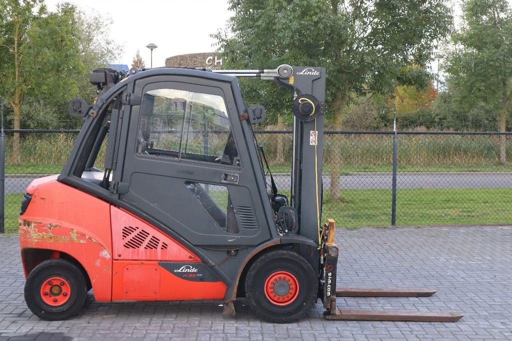 Frontstapler van het type Linde H35 D SIDESHIFT FORK SPREADERS EXTENDING FORKS, Gebrauchtmaschine in Marknesse (Foto 4)