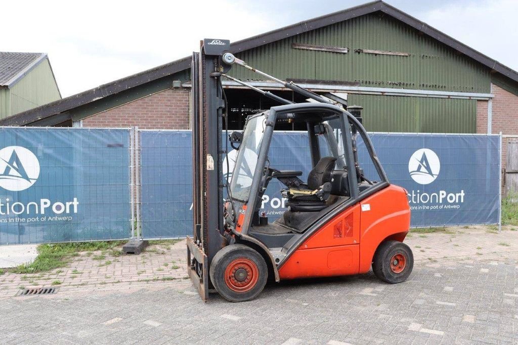 Frontstapler of the type Linde H35, Gebrauchtmaschine in Antwerpen (Picture 1)