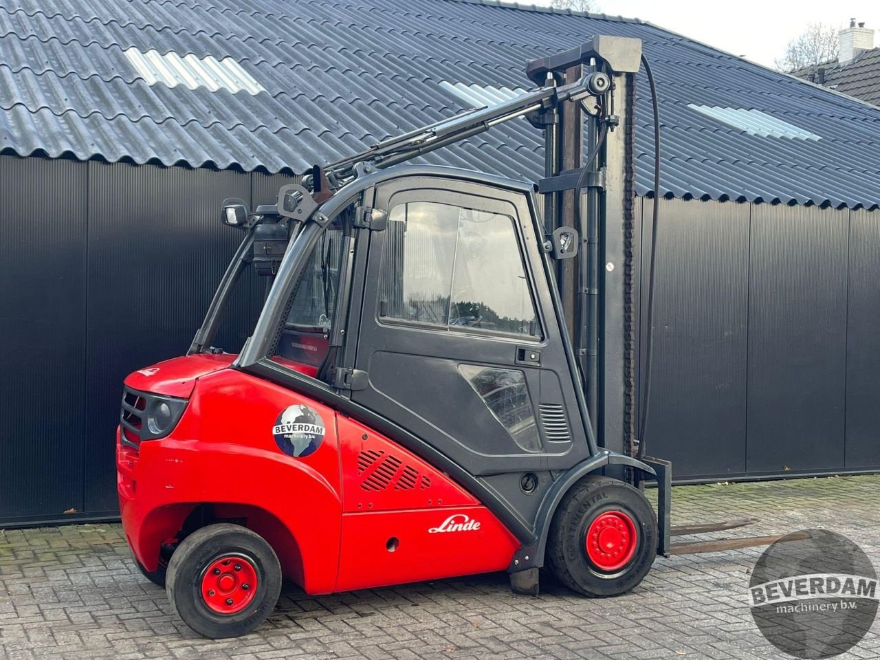 Frontstapler del tipo Linde H35D-01, Gebrauchtmaschine In Vriezenveen (Immagine 4)