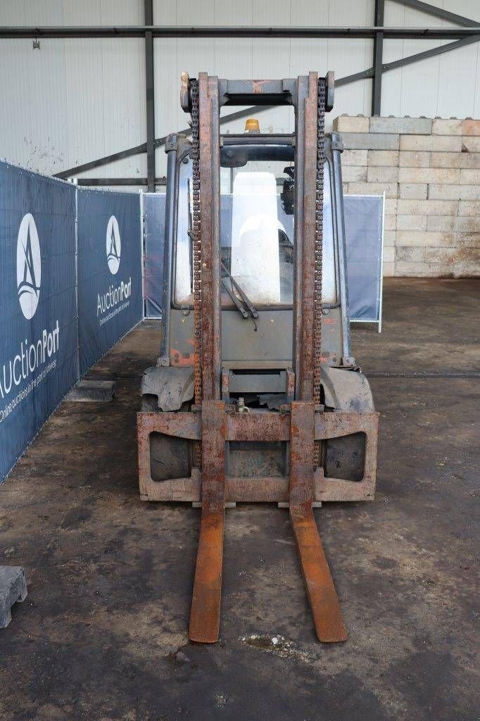 Frontstapler typu Linde H35D-02, Gebrauchtmaschine v Antwerpen (Obrázek 9)