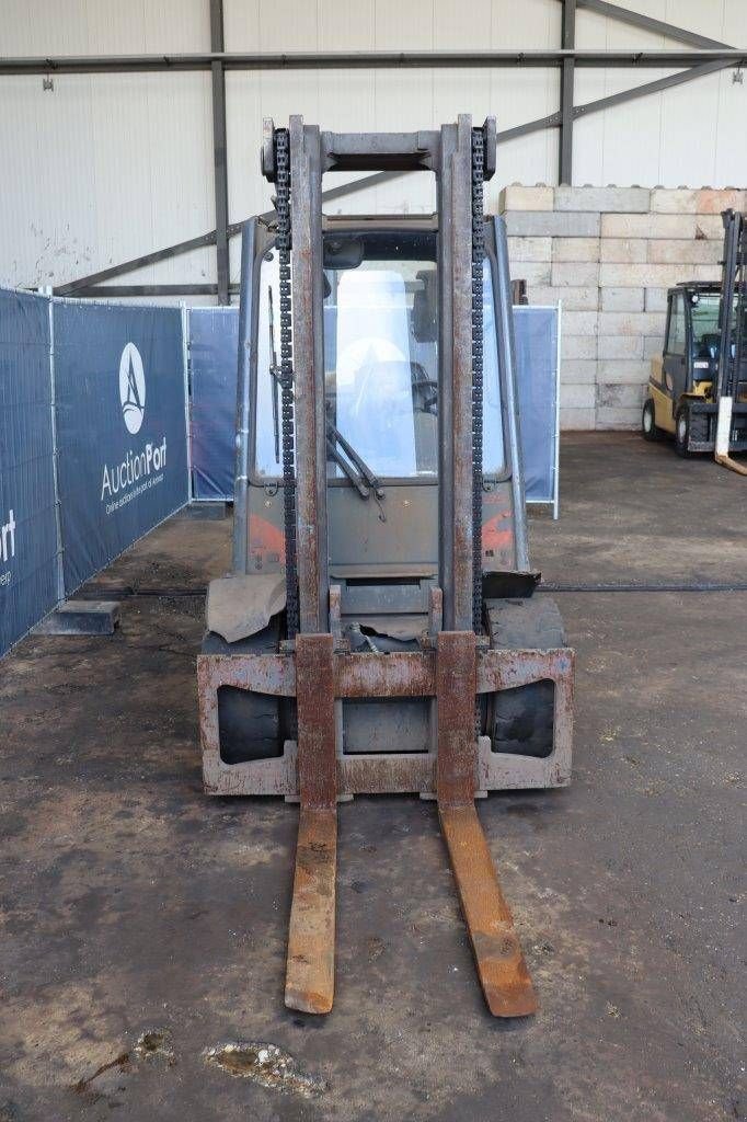 Frontstapler typu Linde H35D-02, Gebrauchtmaschine w Antwerpen (Zdjęcie 9)