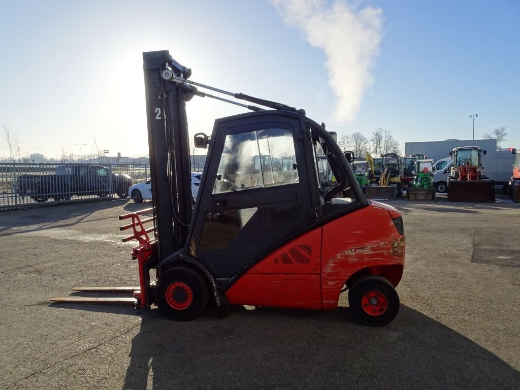 Frontstapler van het type Linde H35D H35, Gebrauchtmaschine in Zutphen (Foto 9)