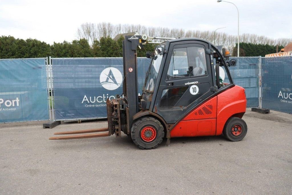 Frontstapler of the type Linde H35T-01, Gebrauchtmaschine in Antwerpen (Picture 1)