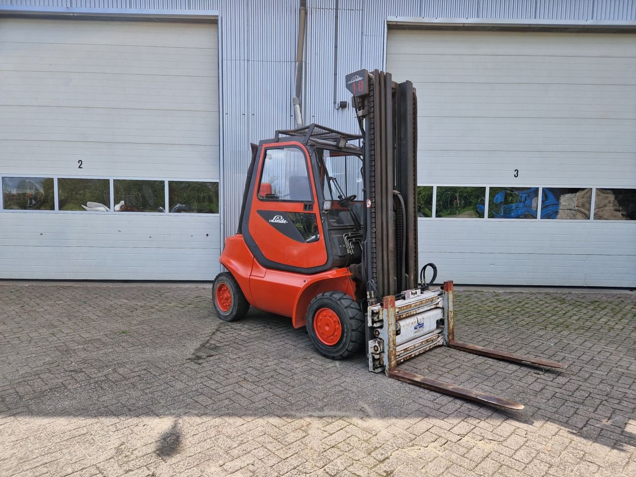 Frontstapler typu Linde H40D-02, Gebrauchtmaschine v Ederveen (Obrázek 4)