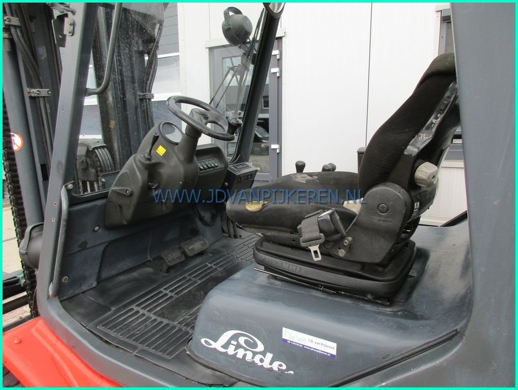 Frontstapler del tipo Linde H45T-04-600, Gebrauchtmaschine en IJsselmuiden (Imagen 4)