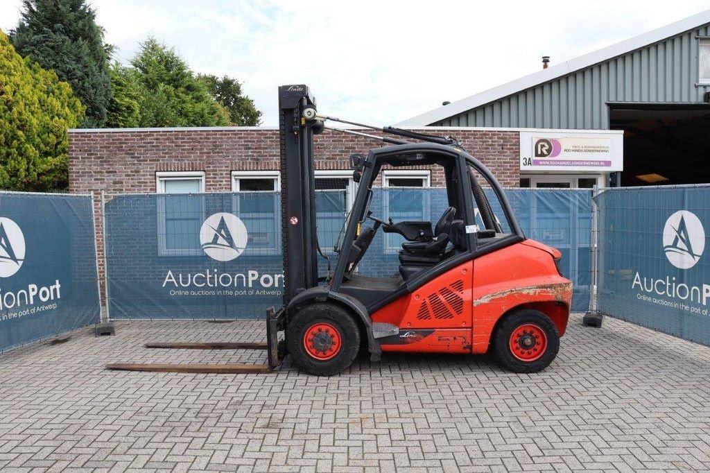 Frontstapler typu Linde H50D-02/600, Gebrauchtmaschine v Antwerpen (Obrázok 2)