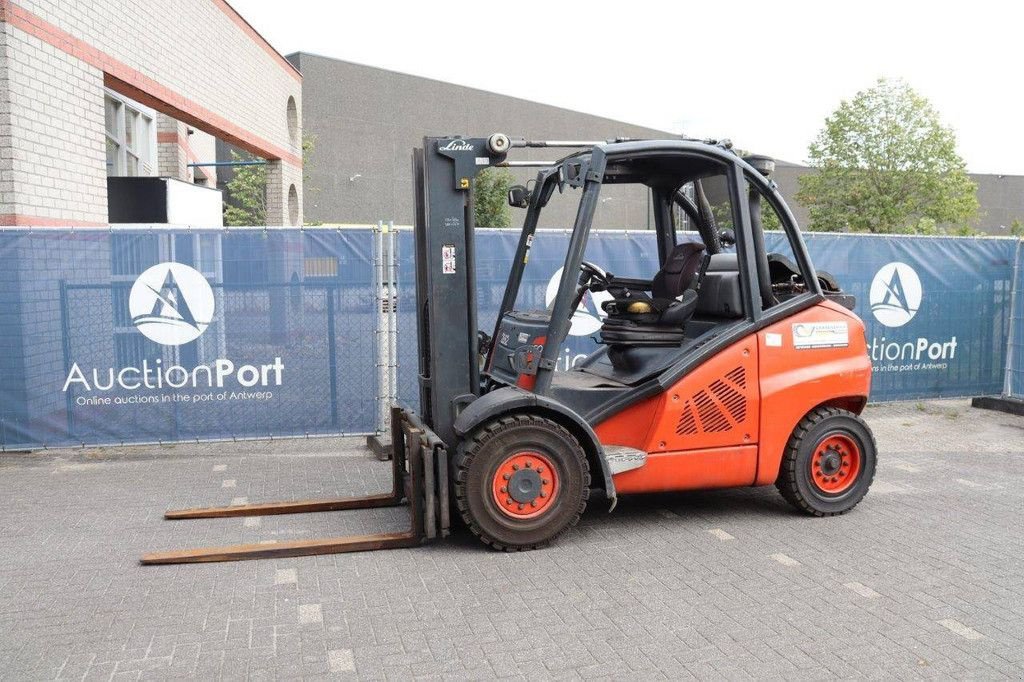 Frontstapler van het type Linde H50T, Gebrauchtmaschine in Antwerpen (Foto 1)