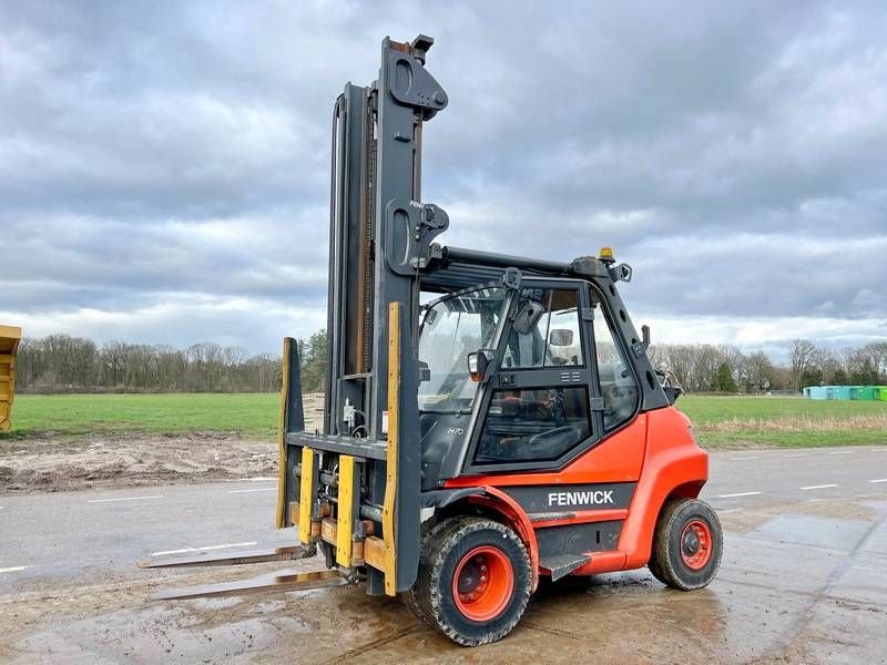 Frontstapler of the type Linde H70T-02 Side shift / Fork positioners, Gebrauchtmaschine in Veldhoven (Picture 1)